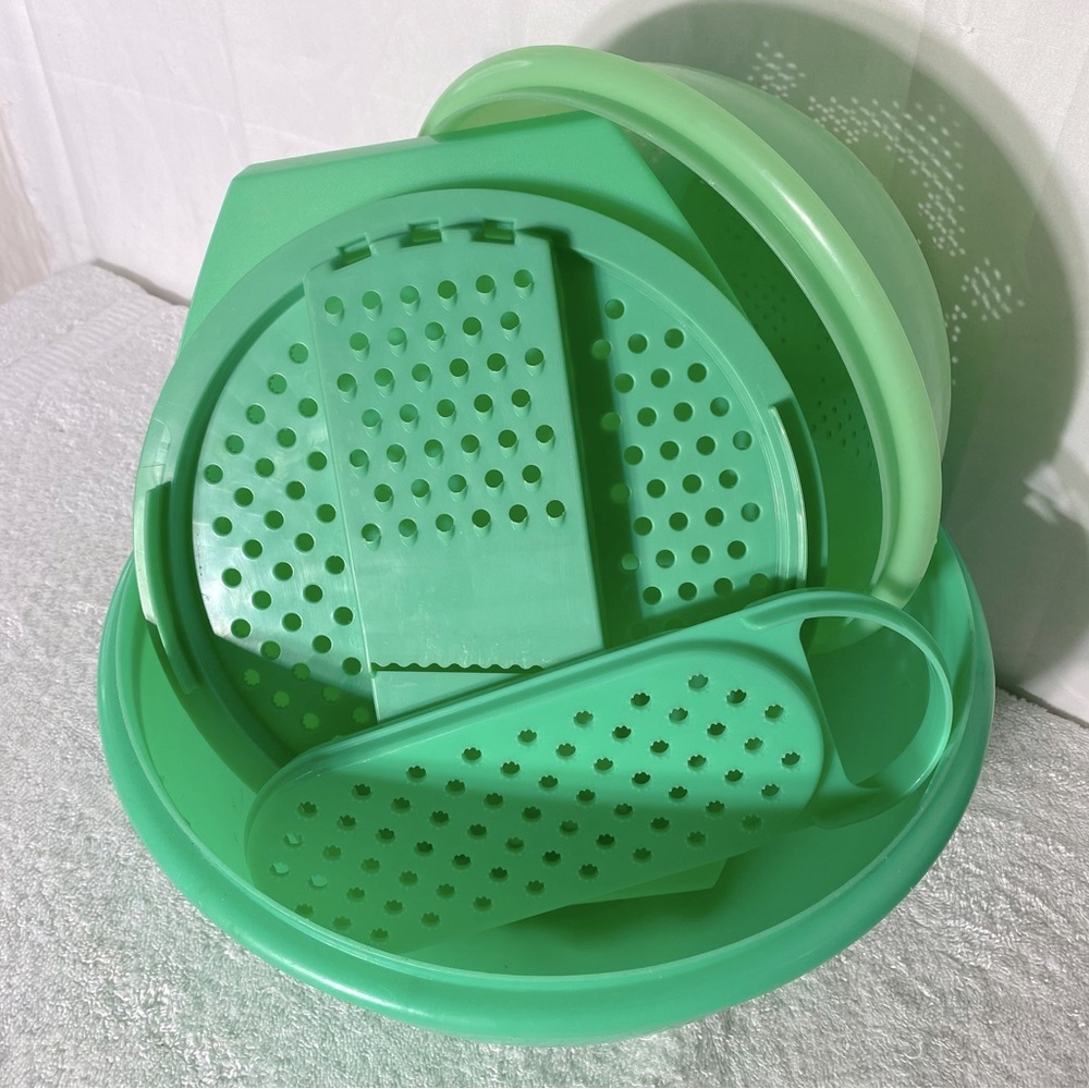 Vintage Tupperware Green Cheese Graters Strainer And Large Bowl Lot